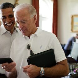 Barack Obama hat ein BlackBerry